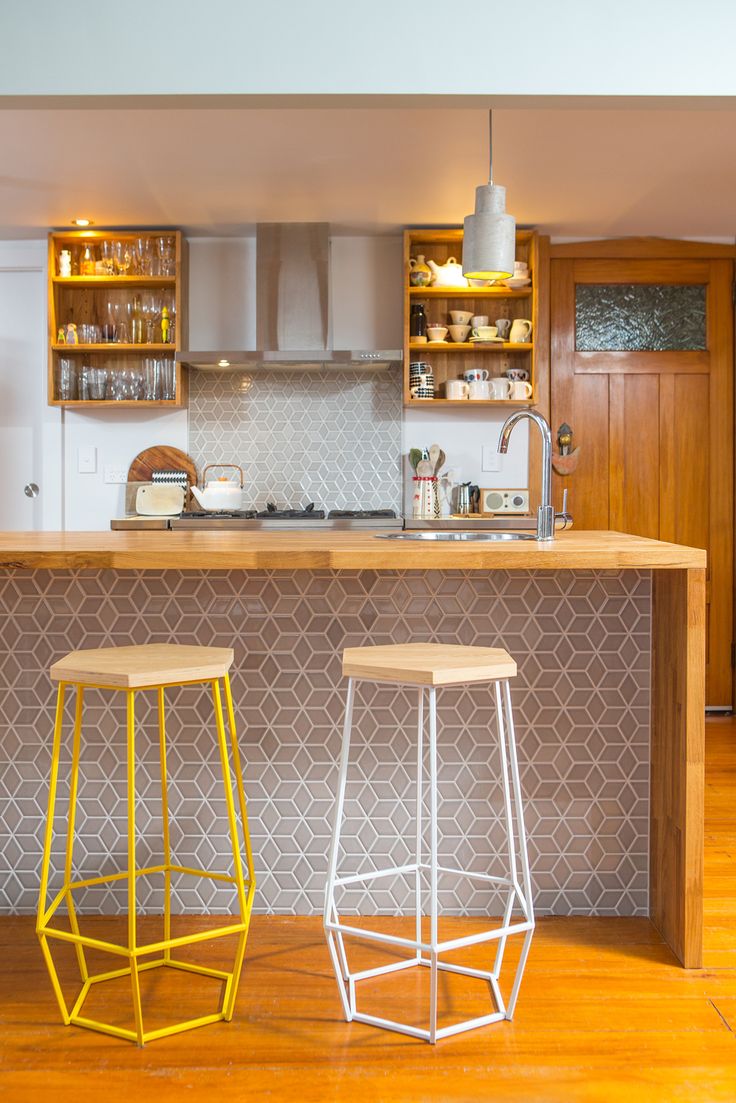 Kitchen Decor with Bar Seating