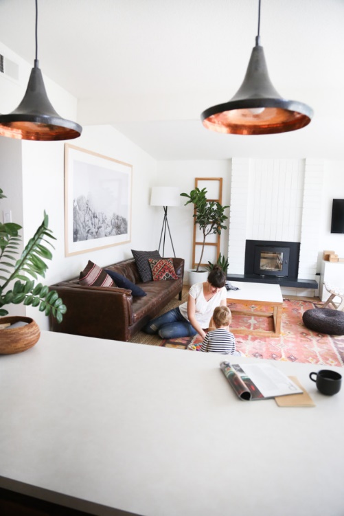 White Mid-Century Modern Living Room Ideas
