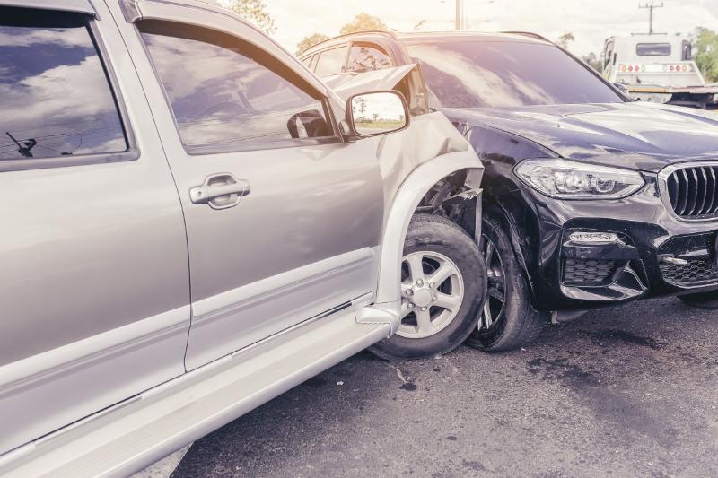 The-Differences-between-Collision-and-Comprehensive-Insurance